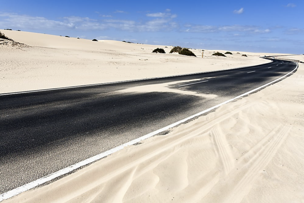 Highway to Playa del Bajo del Medio, Fuerteventura